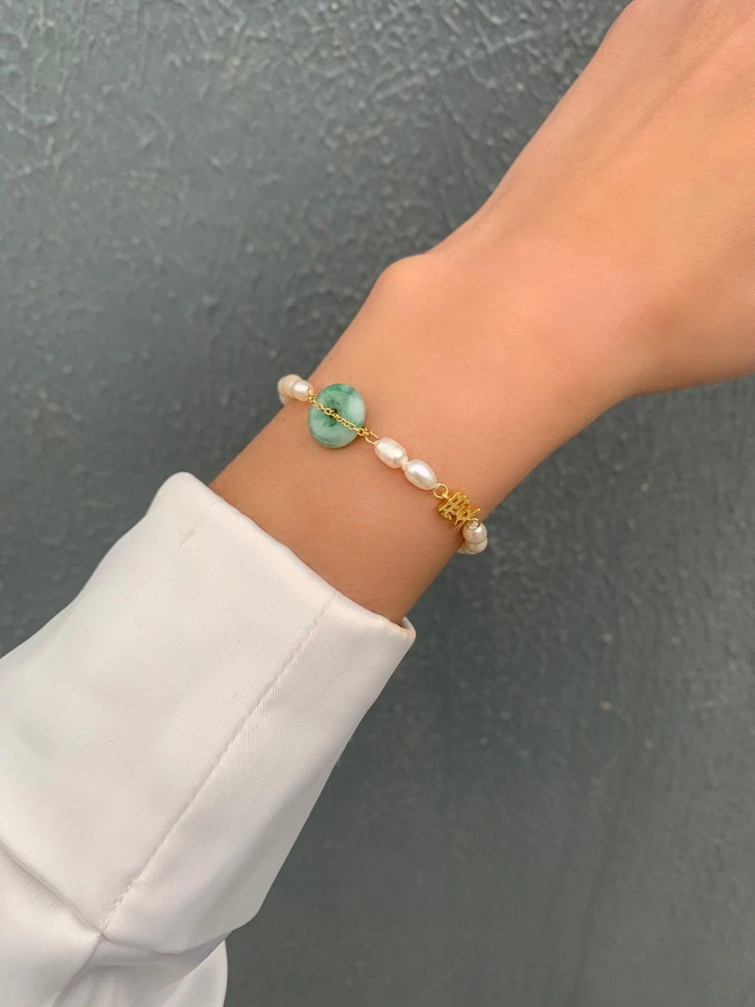 Jade Love Pearl Bracelet - Image 4